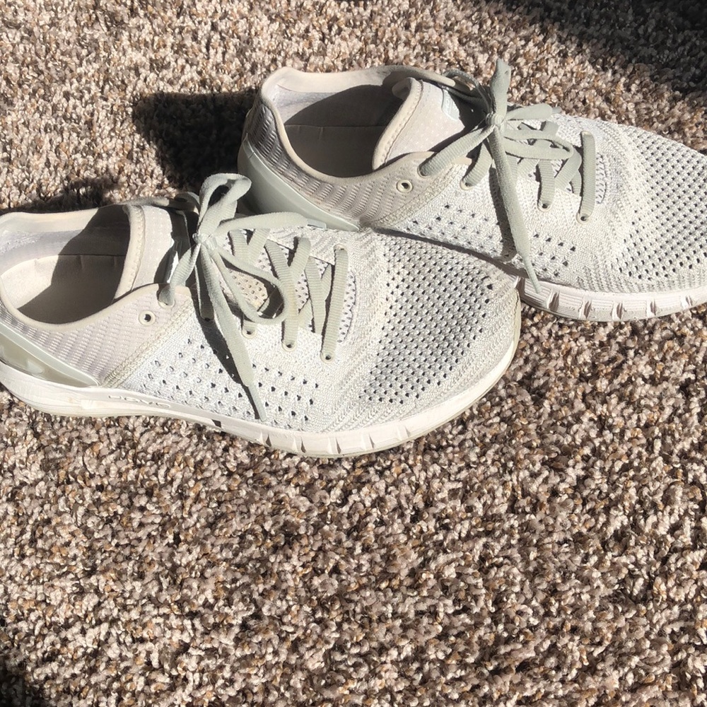 Under Armour Hovr